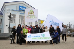 Самыми первыми "Зеленую весну" встретили работники культурно-спортивного центра (КСЦ)