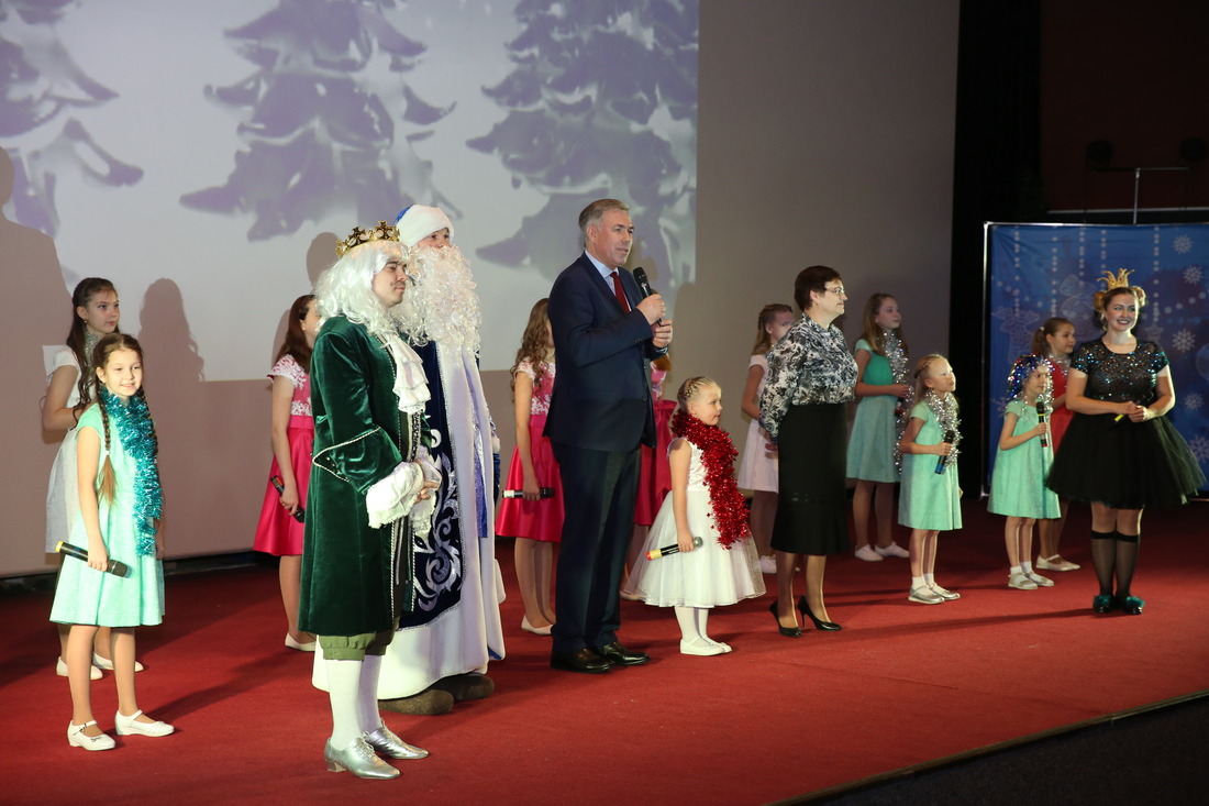 Сергей Сусликов поздравил детей с наступающим Новым годом