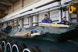 Танк Т-34 на ремонте в УАВР №1 в октябре 2019 года